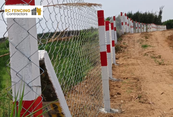 farm-chain-link-fencing