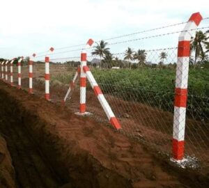 Boundary fencing with angled support posts in Chennai